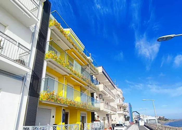 Yellow Dream 2 アパートホテル *