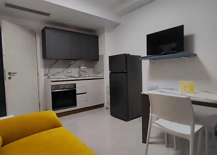 Yellow Dream 2 アパートホテル Torre Melissa